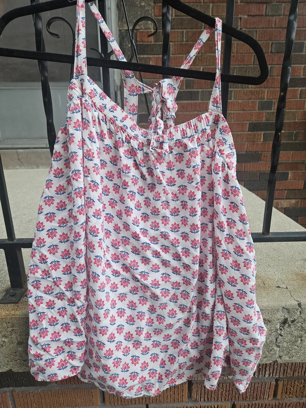 Tieback Cami Swing Tank - Picture 3 of 5